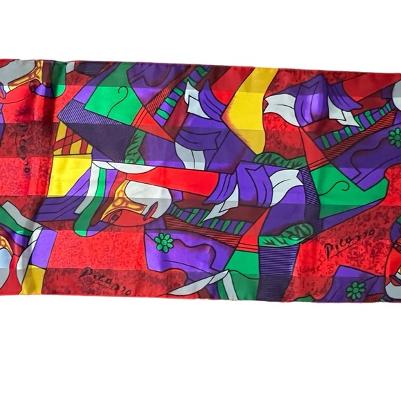 3/$30 🍂 Vintage Picasso Print Scarf Abstract Art Multi Color - Picture 3 of 5